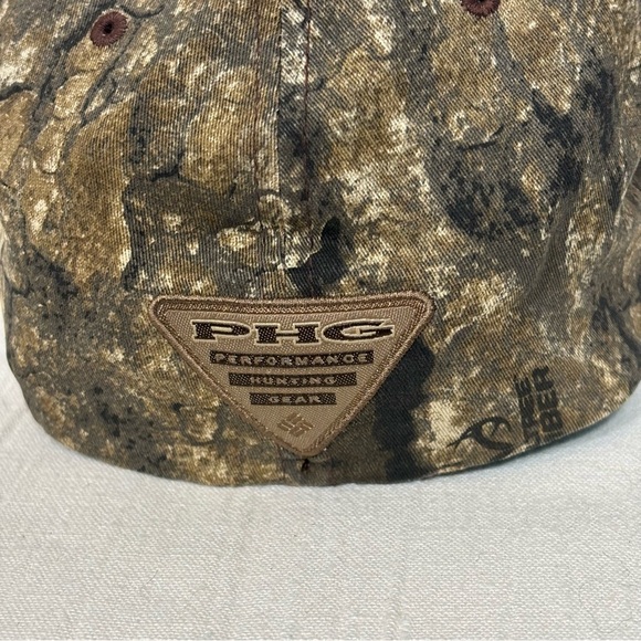 Columbia PHG Realtree Camo Flexfit Fitted Baseball Hat - Picture 4 of 7